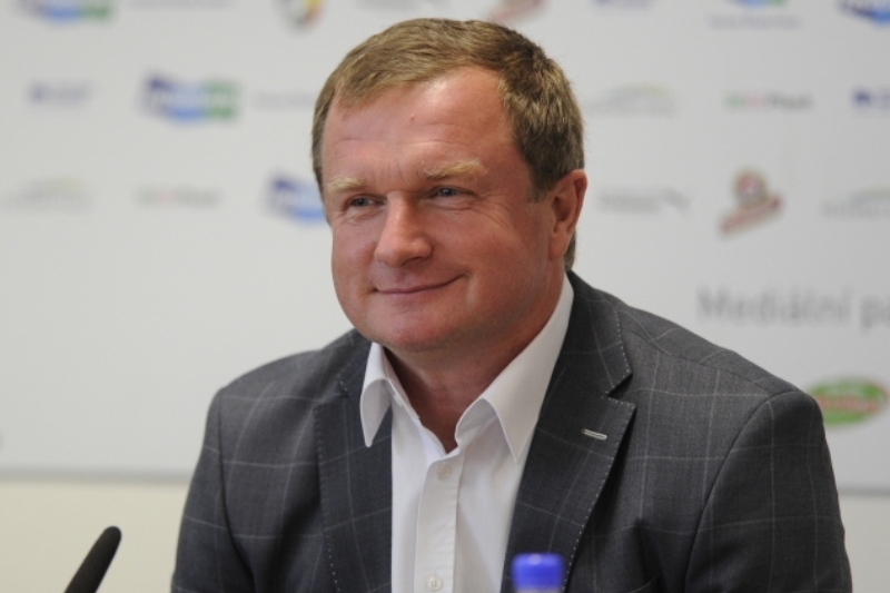 Trenér fotbalové reprezentace Pavel Vrba.