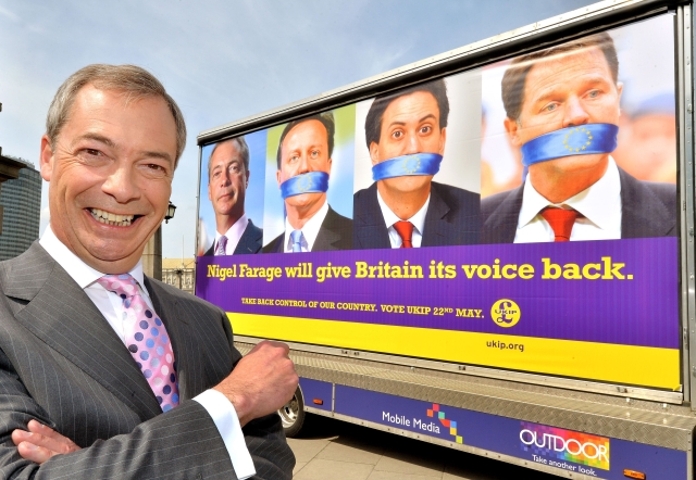 Nigel Farage chce prý se svou UKIP vráti Británii její hlas. Nigel Farage chce prý se svou UKIP vráti Británii její hlas.