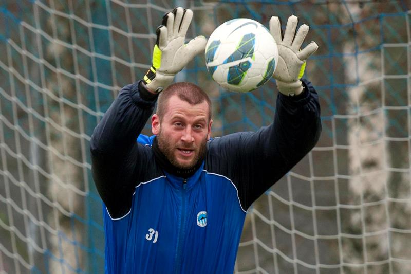 Fotbalisty Sparty posílil brankář David Bičík. Fotbalisty Sparty posílil brankář David Bičík.