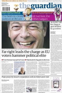 Smějící se Farage na titulce Guardianu.