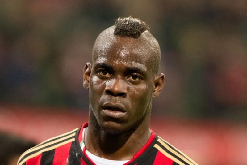 Italský útočník Mario Balotelli.