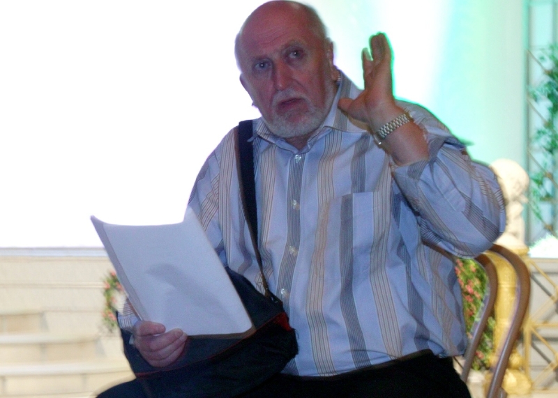 Vítězem soutěže Mluvčí roku 2013 se stal František Polák z Metrostavu. 