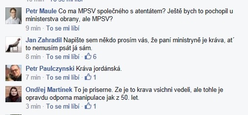 Místopředseda ODS jan Zahradil nabádá diskutující.