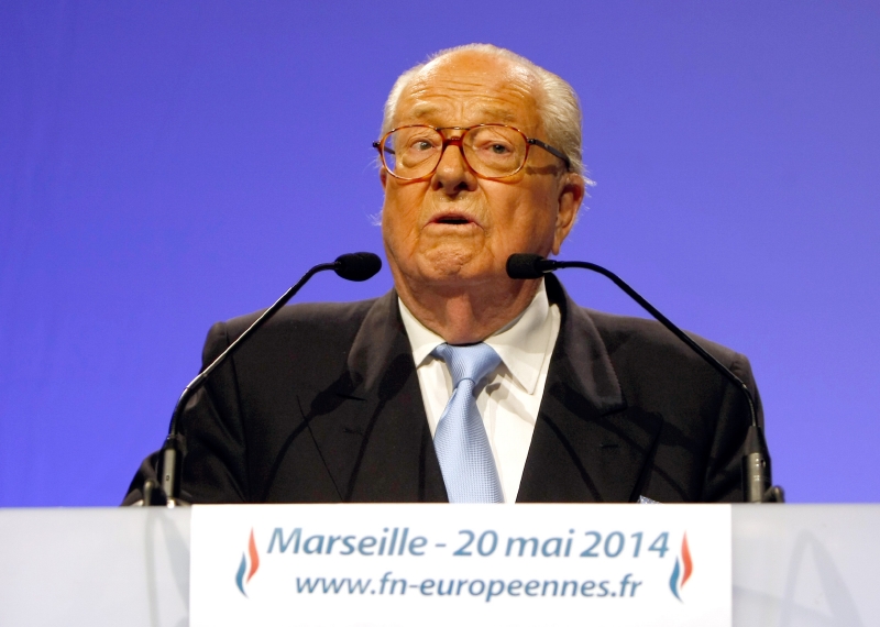 Historický vůdce krajně pravicové Národní fronty Jean-Marie Le Pen. Historický vůdce krajně pravicové Národní fronty Jean-Marie Le Pen.
