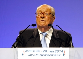 Le Pen si myslí, že ho dcera zradila.