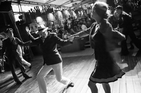 Swing a electro swing se rozmáhá (ilustrační foto).