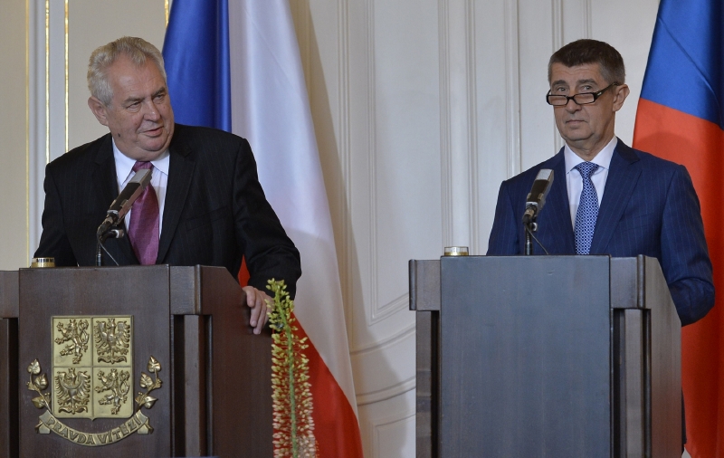 Prezident Miloš Zeman a ministr financí Andrej Babiš.