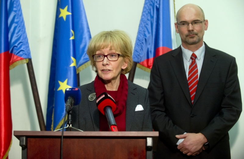 Ministryně spravedlnosti Helena Válková spolu s bývalým náměstkem Šternem.