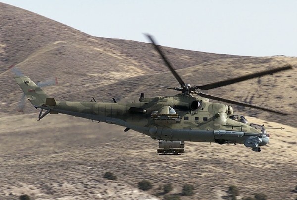 Ruský bojový vrtulník Mi-24. Ruský bojový vrtulník Mi-24.