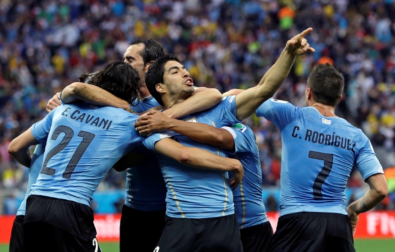 Radost Urugueye a Luise Suáreze.