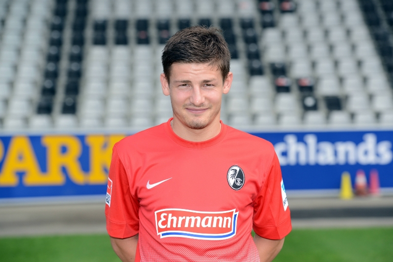 Fotbalisty Plzně posílí jejich bývalý spoluhráč Václav Pilař. Fotbalisty Plzně posílí jejich bývalý spoluhráč Václav Pilař.