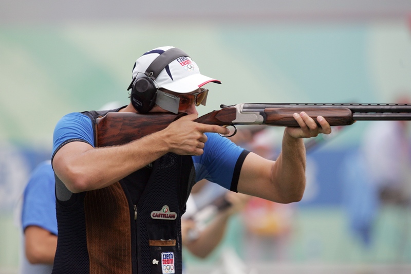 Olympijský vítěz David Kostelecký vybojoval na ME v trapu bronzovou medaili. Olympijský vítěz David Kostelecký vybojoval na ME v trapu bronzovou medaili.