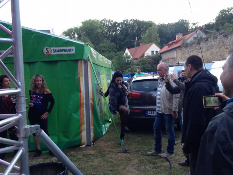 Lucie Bílá se tentokrát obešla bez červeného koberce.