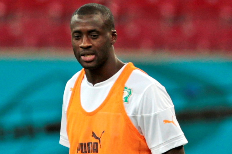 Záložník Pobřeží slonoviny Yaya Touré si postěžoval, že mu Manchester City nedovolil na konci sezony odjet za bratrem, který umíral na rakovinu. Záložník Pobřeží slonoviny Yaya Touré si postěžoval, že mu Manchester City nedovolil na konci sezony odjet za bratrem, který umíral na rakovinu.