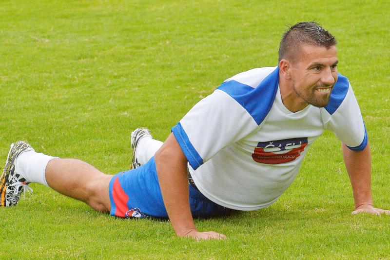 Do jakého klubu Baroš nastoupí, se rozhodne, až bude stoprocentně fit. Do jakého klubu Baroš nastoupí, se rozhodne, až bude stoprocentně fit.