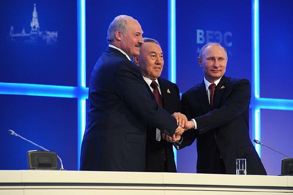 Oficiální ustavení Euroasijské unie v Astaně.