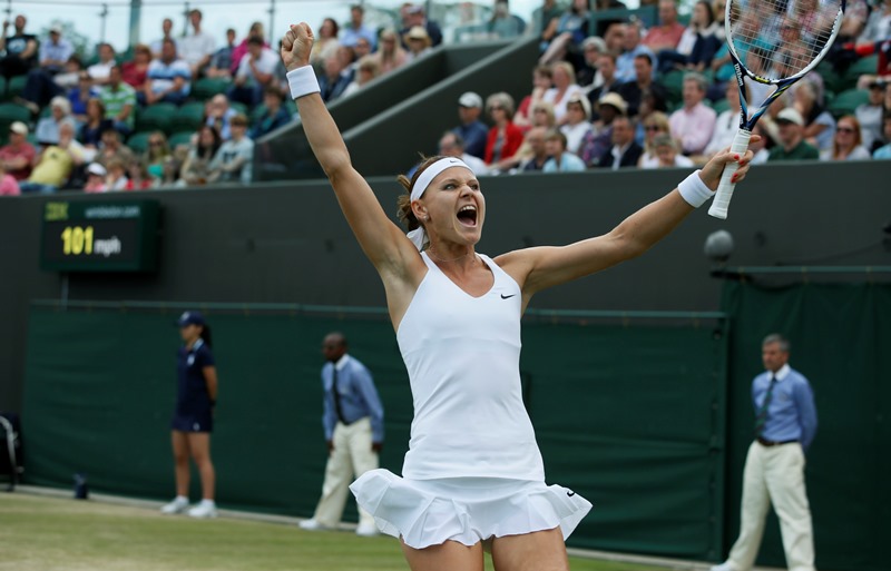 Tenistka Lucie Šafářová se poprvé v kariéře dostala do čtvrtfinále Wimbledonu.