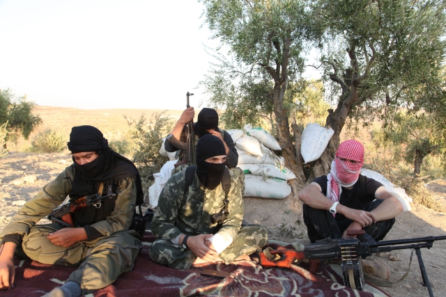 Příslušníci fronty al-Nusra v Sýrii.