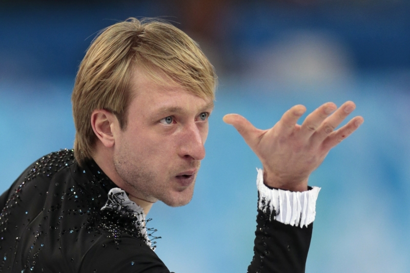 Ruský krasobruslař Jevgenij Pljuščenko se chce znovu předvést na olympijských hrách. Ruský krasobruslař Jevgenij Pljuščenko se chce znovu předvést na olympijských hrách.