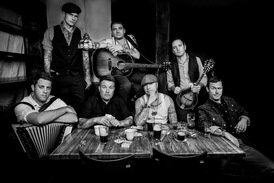 Hlavní hvězdy letošního ročníku, irsko-americká kapela Dropkick Murphys.