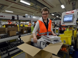 Distribuční centrum Amazonu.