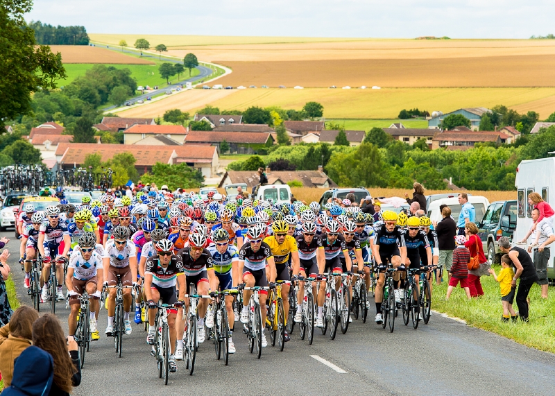 Tour de France se pořádá již od roku 1903. ČT na ní letos bude mít poprvé vlastní štáb.