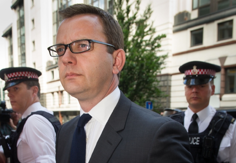 Bulvarista Andy Coulson. Cameron měl při výběru hodně špatnou ruku.
