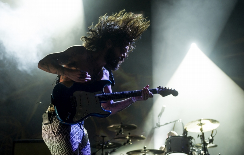 Na snímku zpěvák a kytarista Simon Neil ze skotské rockové skupiny Biffy Clyro. Na snímku zpěvák a kytarista Simon Neil ze skotské rockové skupiny Biffy Clyro.