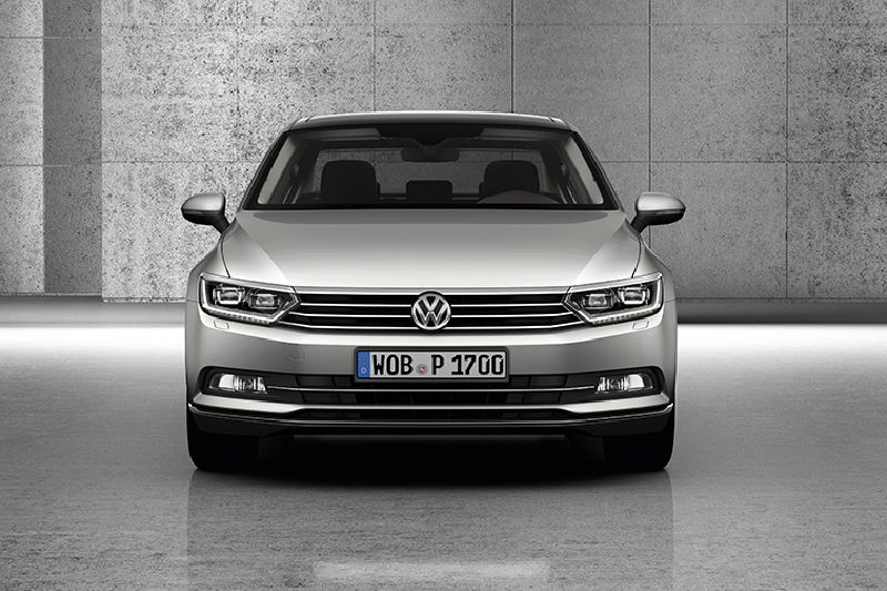 Velkou premiérou uplynulých dní bylo představení osmé generace VW Passat.
