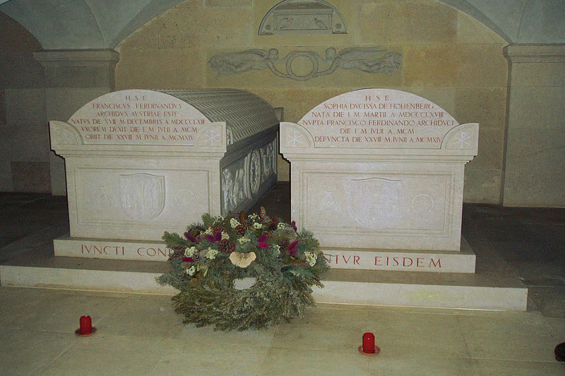 Hrobka Františka Ferdinanda a Žofie Chotkové v Artstettenu.