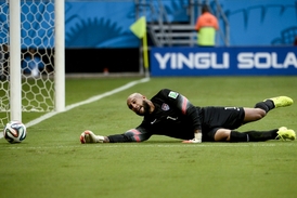Američan Tim Howard.