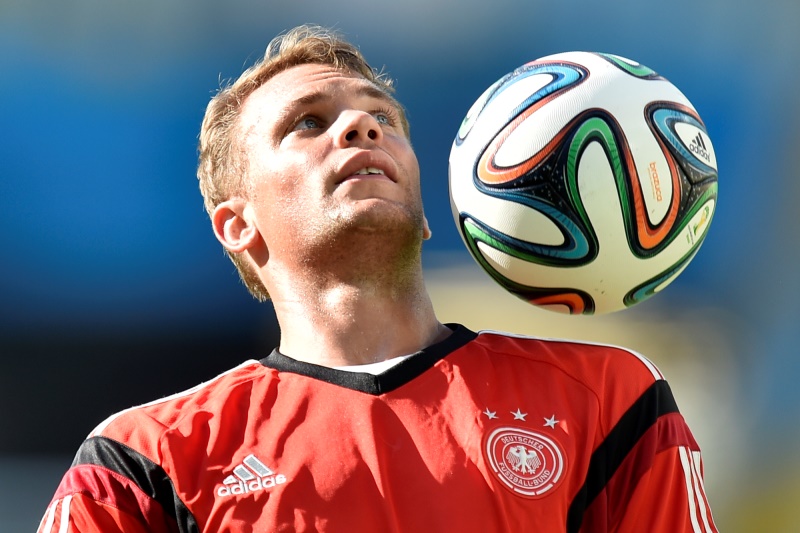 Manuel Neuer vydatně pomáhá i obráncům Německa.
