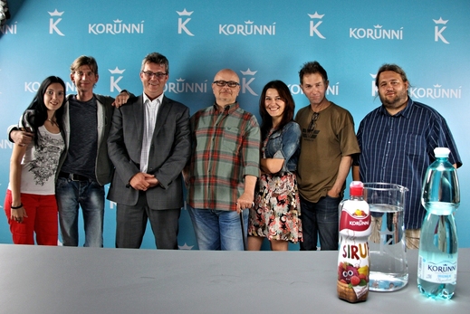 Agentura a klient po natáčení. Agentura a klient po natáčení.
