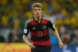 Čtyřgólový německý záložník Thomas Müller.