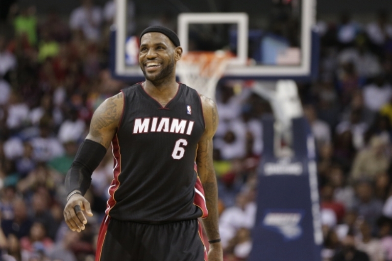 Hvězdný basketbalista LeBron James.