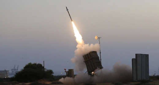 Protiraketa systému Iron Dome. Protiraketa systému Iron Dome.