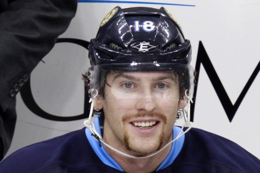 James Neal posílí Nashville Predators.