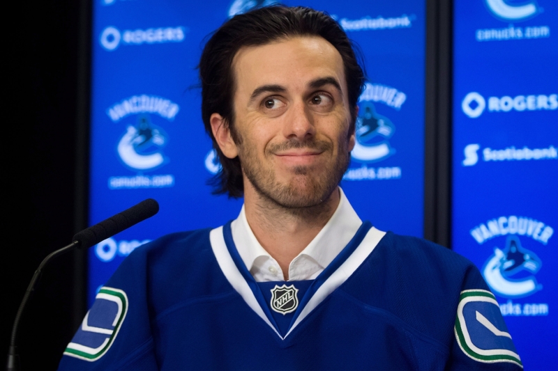 Nový gólman Vancouveru Canucks Ryan Miller.