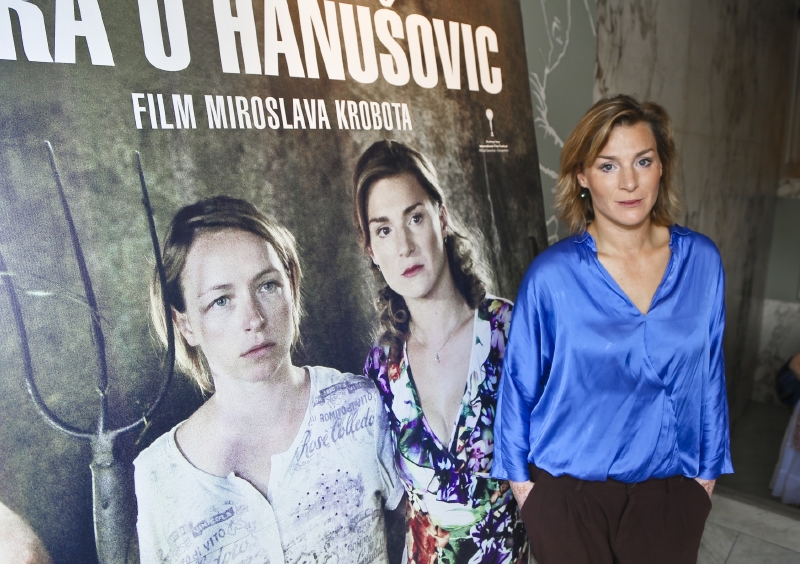 Herečka Lenka Krobotová.
