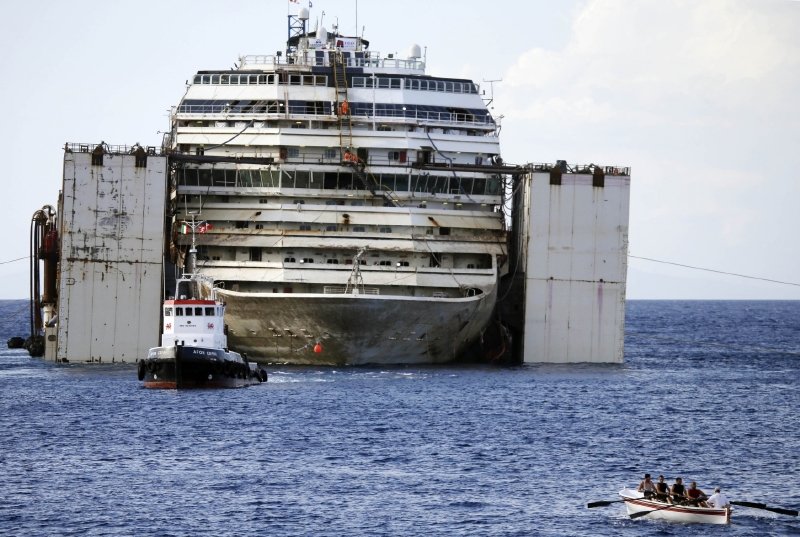 Costa Concordia je připravena na svou poslední plavbu.