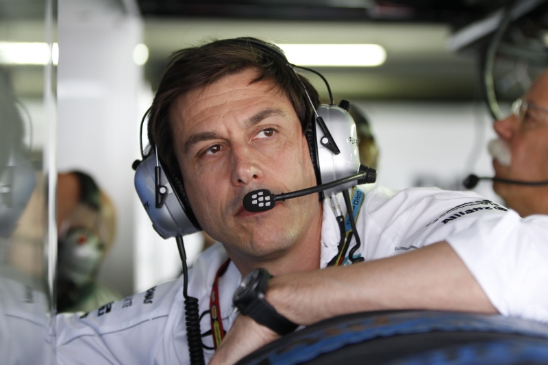 Sportovní ředitel stáje Mercedes Toto Wolff. Sportovní ředitel stáje Mercedes Toto Wolff.