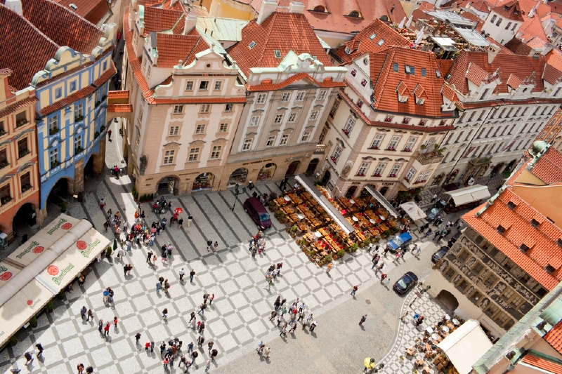 Kontroly České obchodní inspekce ve vytipovaných 13 restauracích v centru Prahy zjistily v osmi z nich diskriminační jednání vůči cizincům (ilustrační foto). 