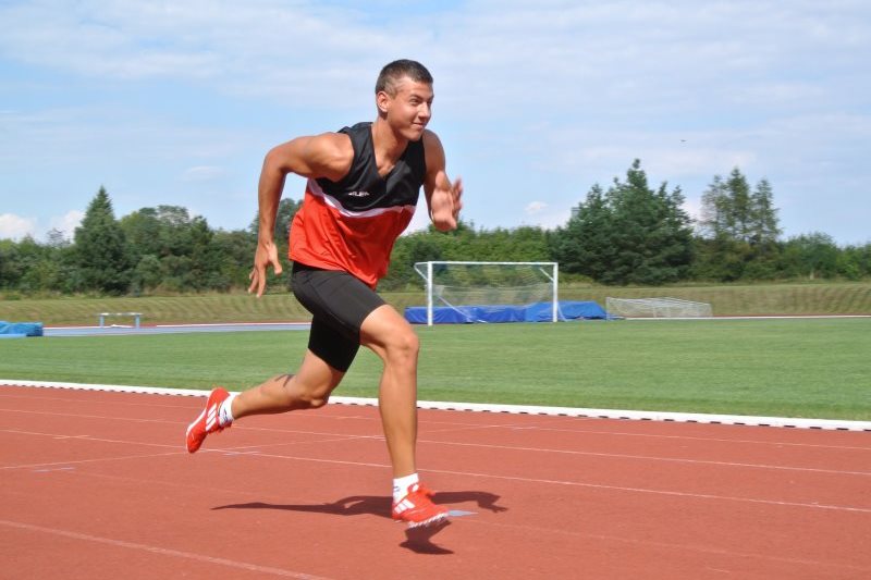 Desetibojařský talent Jiří Sýkora. Desetibojařský talent Jiří Sýkora.
