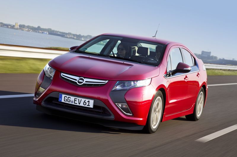 Opel Ampera se na trhu příliš neprosadil.