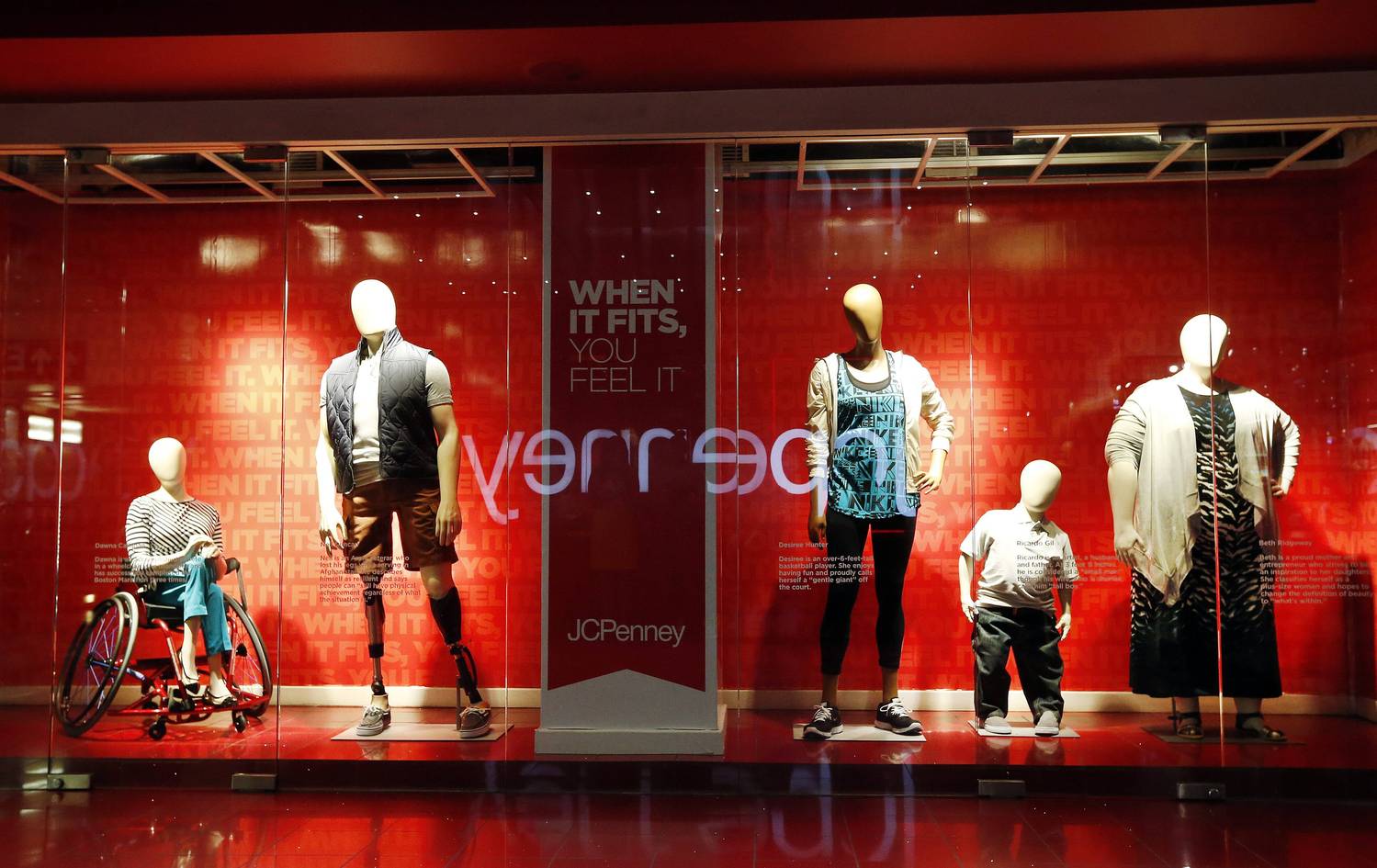 Figuríny v JCPenney.