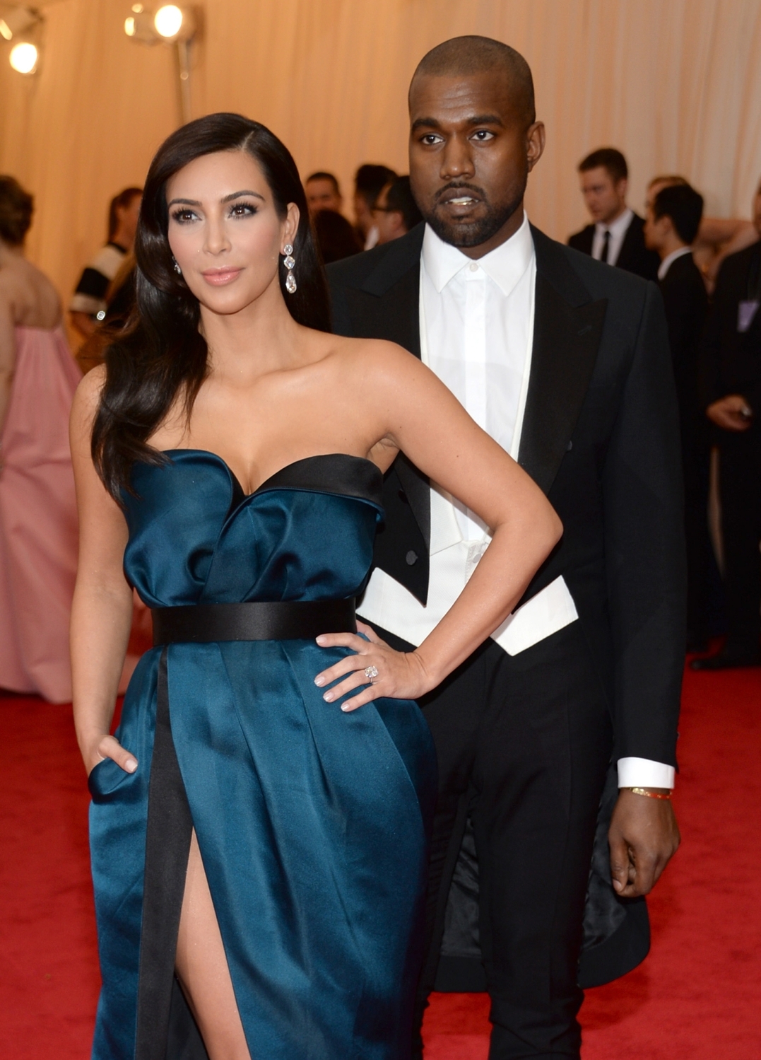 Kanye se prý chudince Kim vůbec nevěnuje.