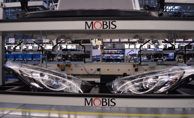 Hyundai Mobis je největší subdodavatel komponentů pro automobilku Hyundai.