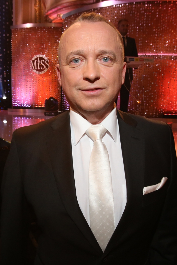 Moderátor Karel Voříšek.
