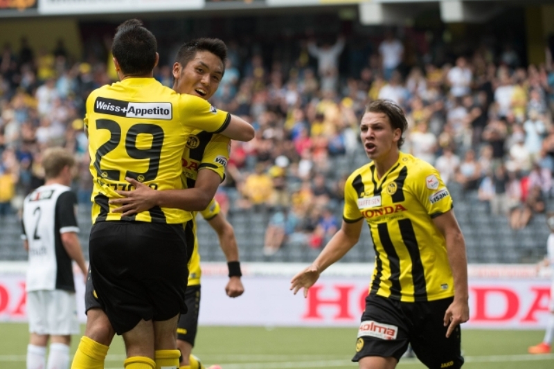 Fotbalisté Young Boys Bern porazili Evropské ligy Ermis Aradippou. Fotbalisté Young Boys Bern porazili Evropské ligy Ermis Aradippou.