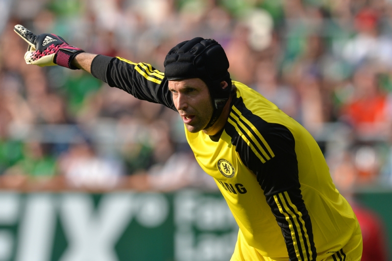 Petr Čech už jednou podobnou situaci zažil. 